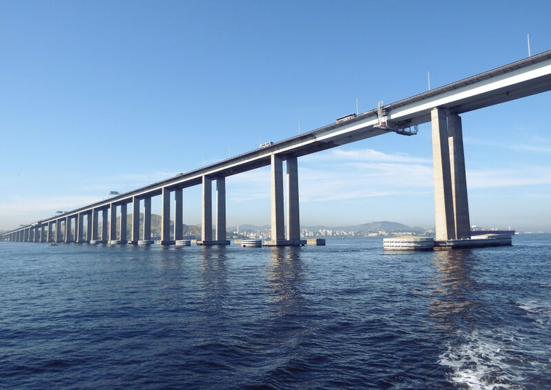 Underwater inspection of bridge pier support structures